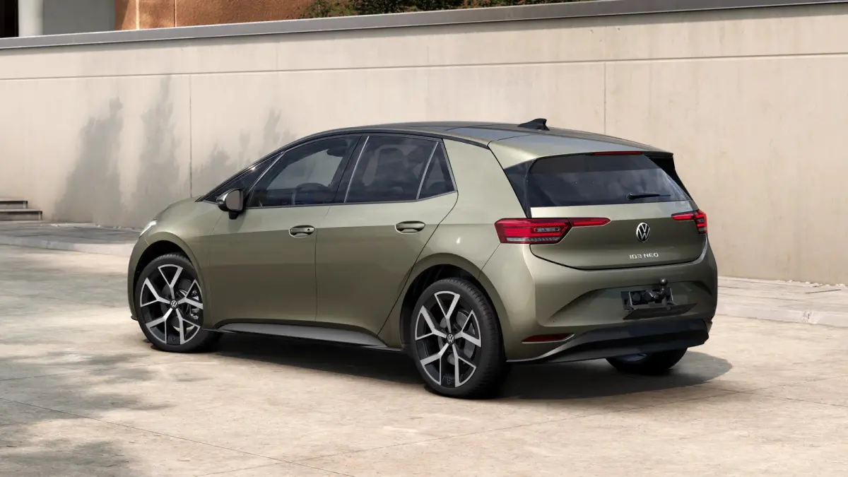 Style | Airconditioning automatisch, 2-zone (Climatronic) | Automatische afstandsregeling (Adaptive Cruise Control) | Buitenspiegels elektrisch instel-, verwarm- en inklapbaar
