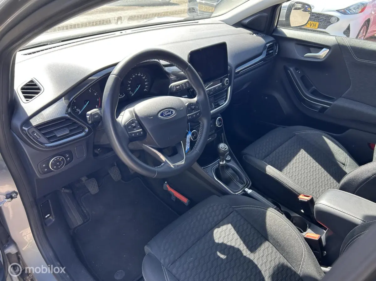 1.0 EcoBoost Titanium