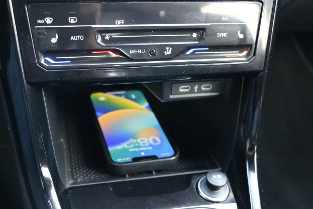 1.0 TSI Life Edition ACC | digital dash | Automaat |