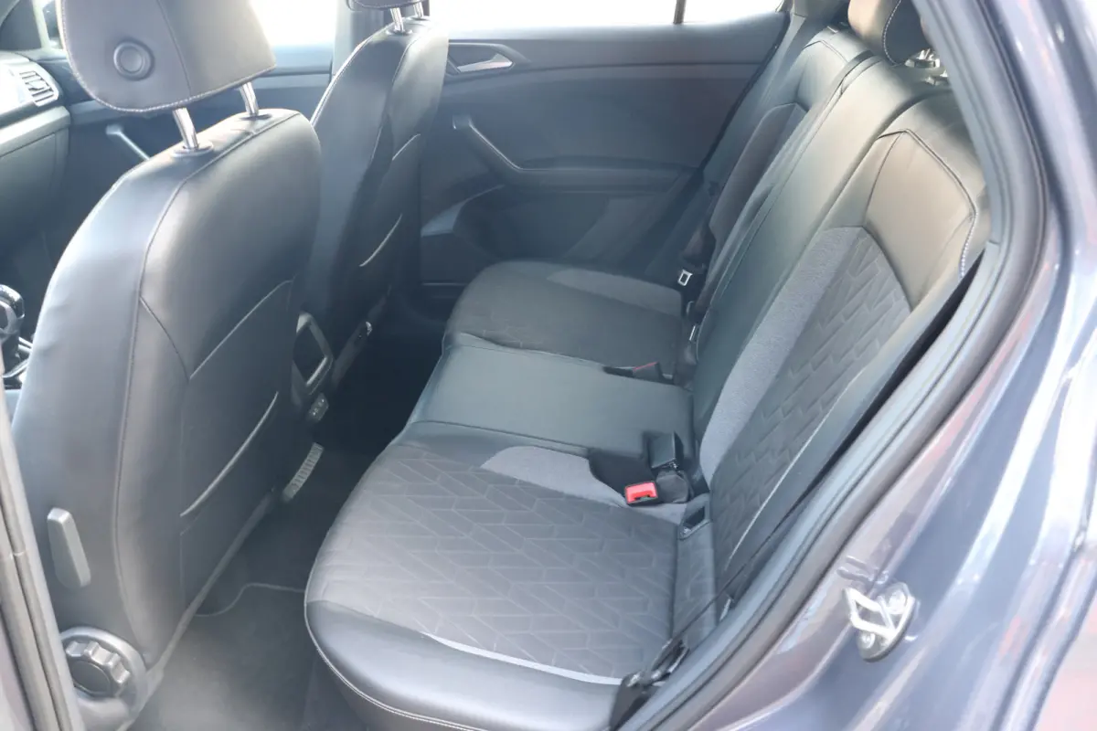 1.0 TSI Life Edition ACC | digital dash | Automaat |