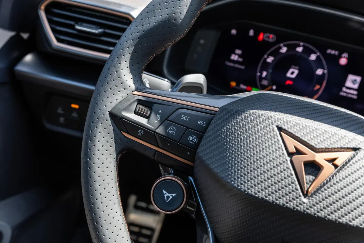 1.5 TSI e-Hybrid 204pk Business | Trekhaak Wegklapbaar | Sennheiser Audio