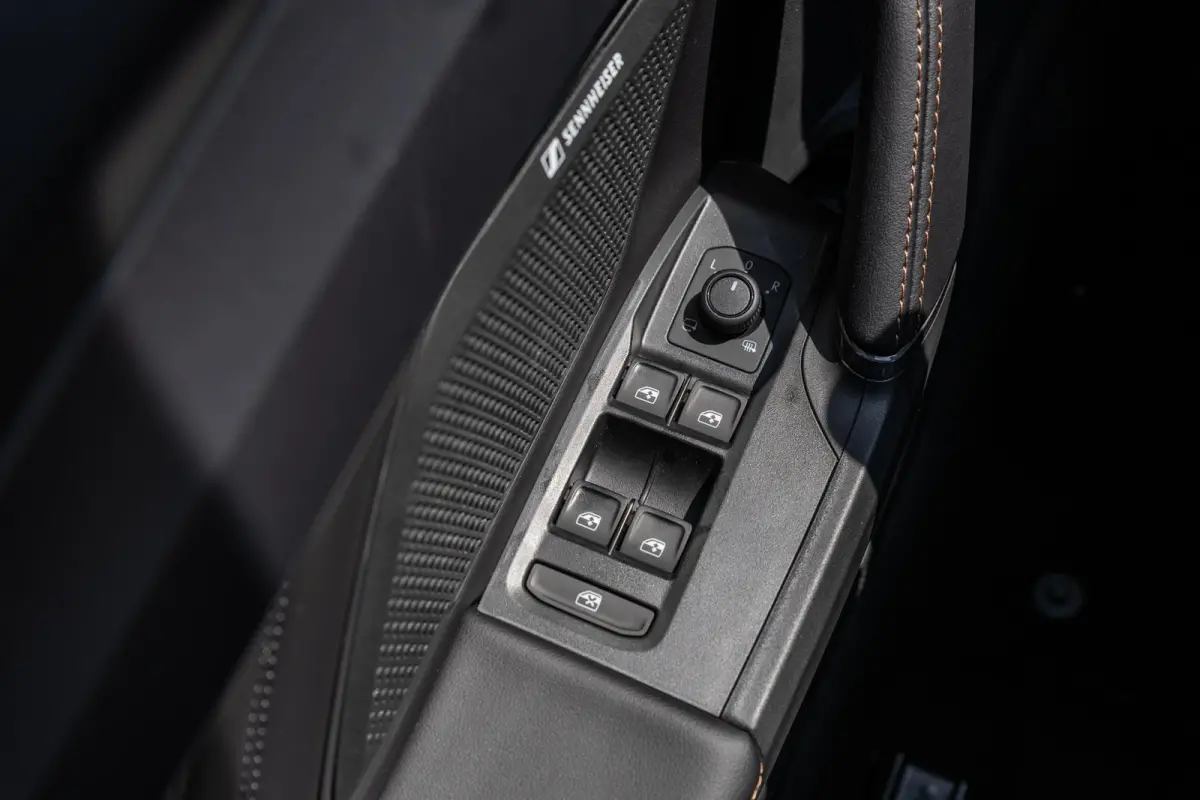 1.5 TSI e-Hybrid 204pk Business | Trekhaak Wegklapbaar | Sennheiser Audio