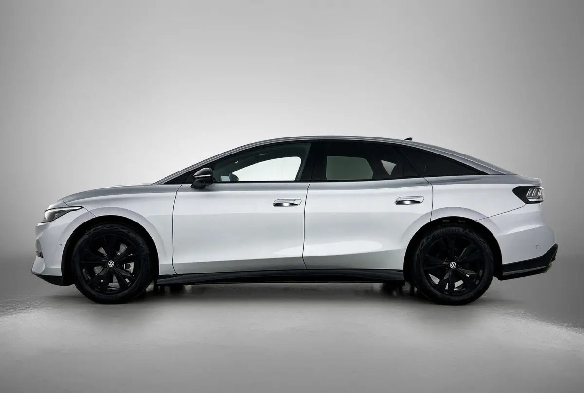 Pro Business 77 kWh 286 PK | IQ Lights | Elektrische achterklep | Apple Carplay draadloos | 360 Camera | Head-up display | Stoelverwarming | Stuurverwarming | Navigatie | Android Auto draadl
