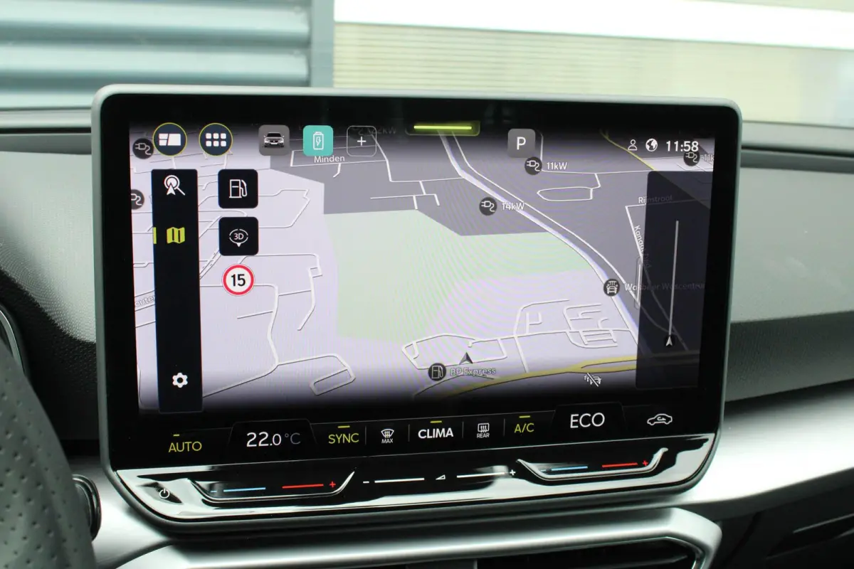 1.5 TSI e-Hybrid 204pk FR Business |Verlaagd | Black Pack | 18' velgen | Navigatie | Adaptief Cruise Control