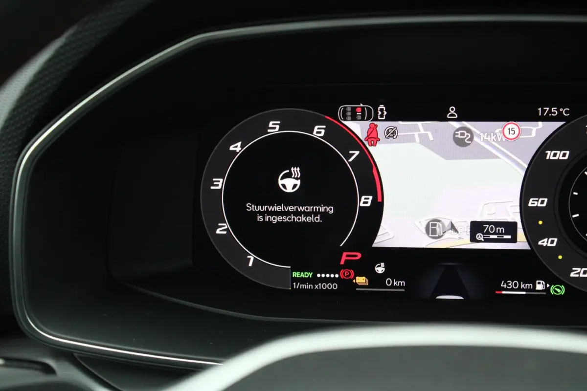 1.5 TSI e-Hybrid 204pk FR Business |Verlaagd | Black Pack | 18' velgen | Navigatie | Adaptief Cruise Control