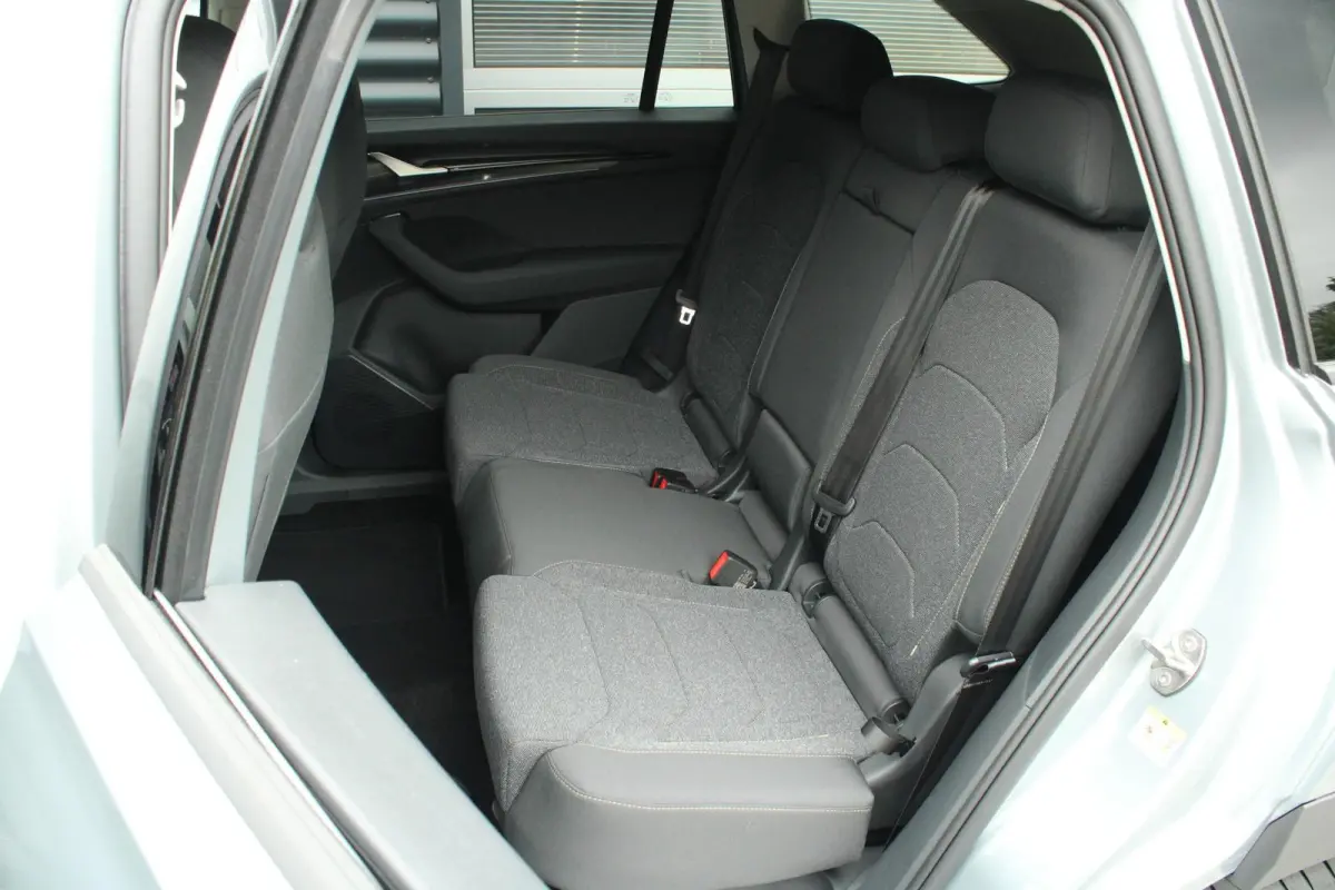 1.5 TSI 204pk PHEV Edition | Trekhaak | 19" Velgen | Getint Glas