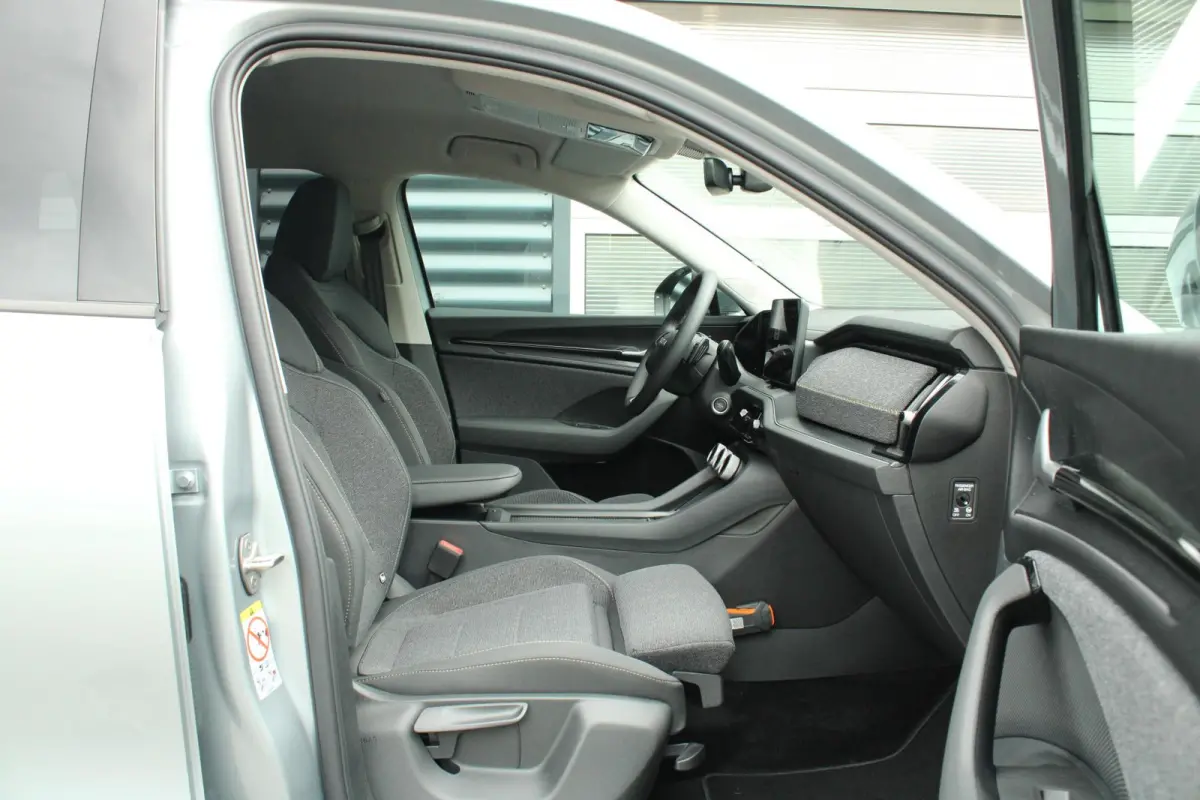 1.5 TSI 204pk PHEV Edition | Trekhaak | 19" Velgen | Getint Glas