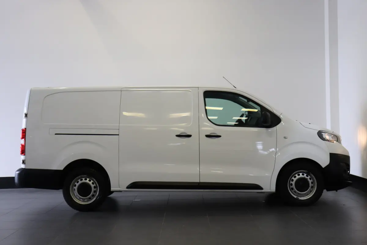 2.0 BlueHDI 120PK L3 EURO 6 - Airco - Cruise - PDC - €11.950,- Excl.