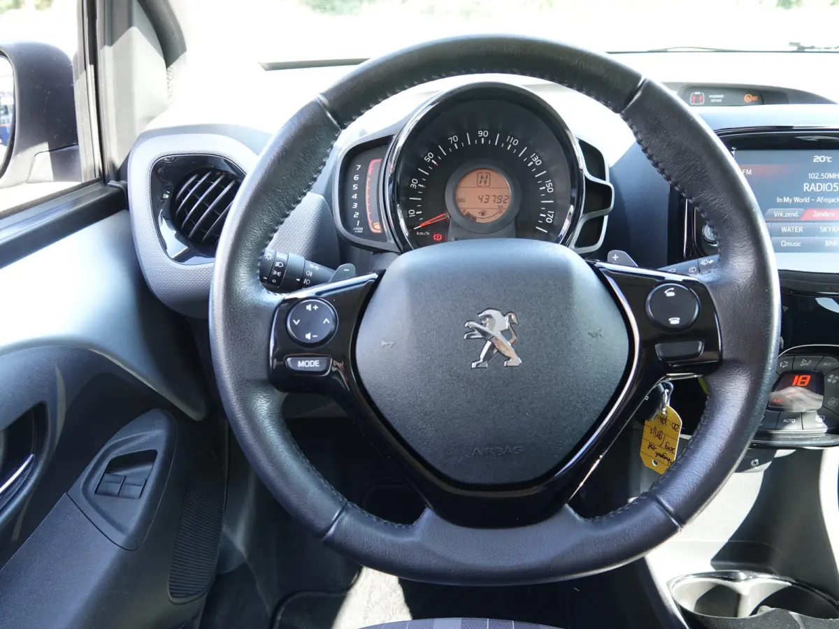 1.0 e-VTi AUTOMAAT Allure NAP | CLIMA | TREKH. | LMV | CARPLAY