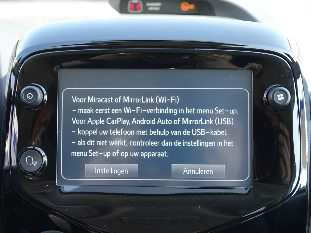 1.0 e-VTi AUTOMAAT Allure NAP | CLIMA | TREKH. | LMV | CARPLAY