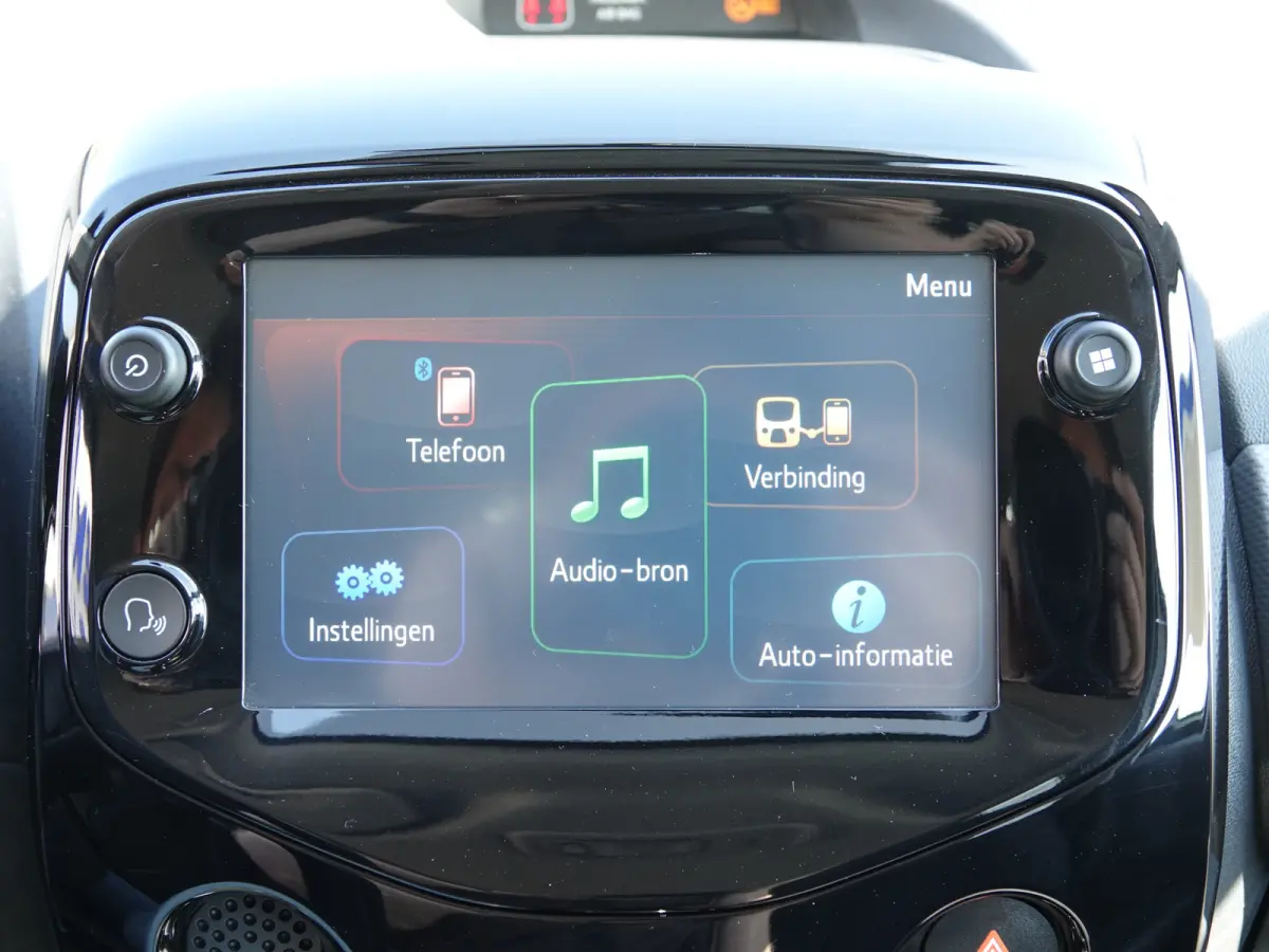 1.0 e-VTi AUTOMAAT Allure NAP | CLIMA | TREKH. | LMV | CARPLAY