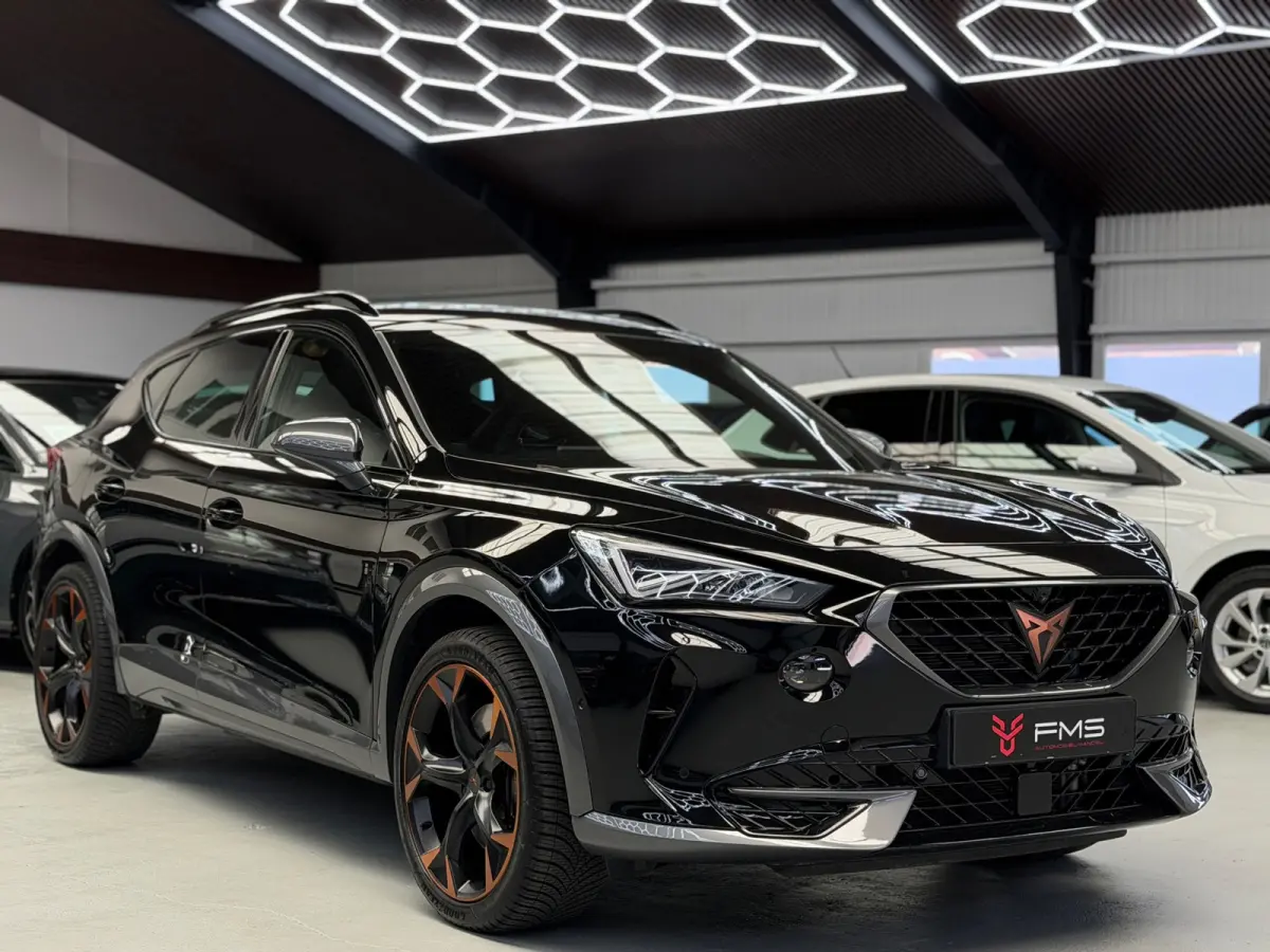 1.4 e-Hybrid VZ 245pk Performance CarPlay 360 Camera