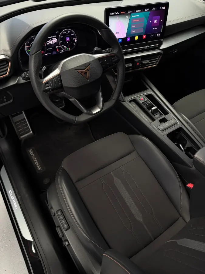 1.4 e-Hybrid VZ 245pk Performance CarPlay 360 Camera