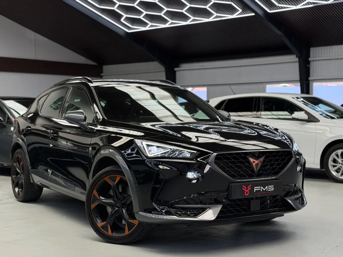 1.4 e-Hybrid VZ 245pk Performance CarPlay 360 Camera