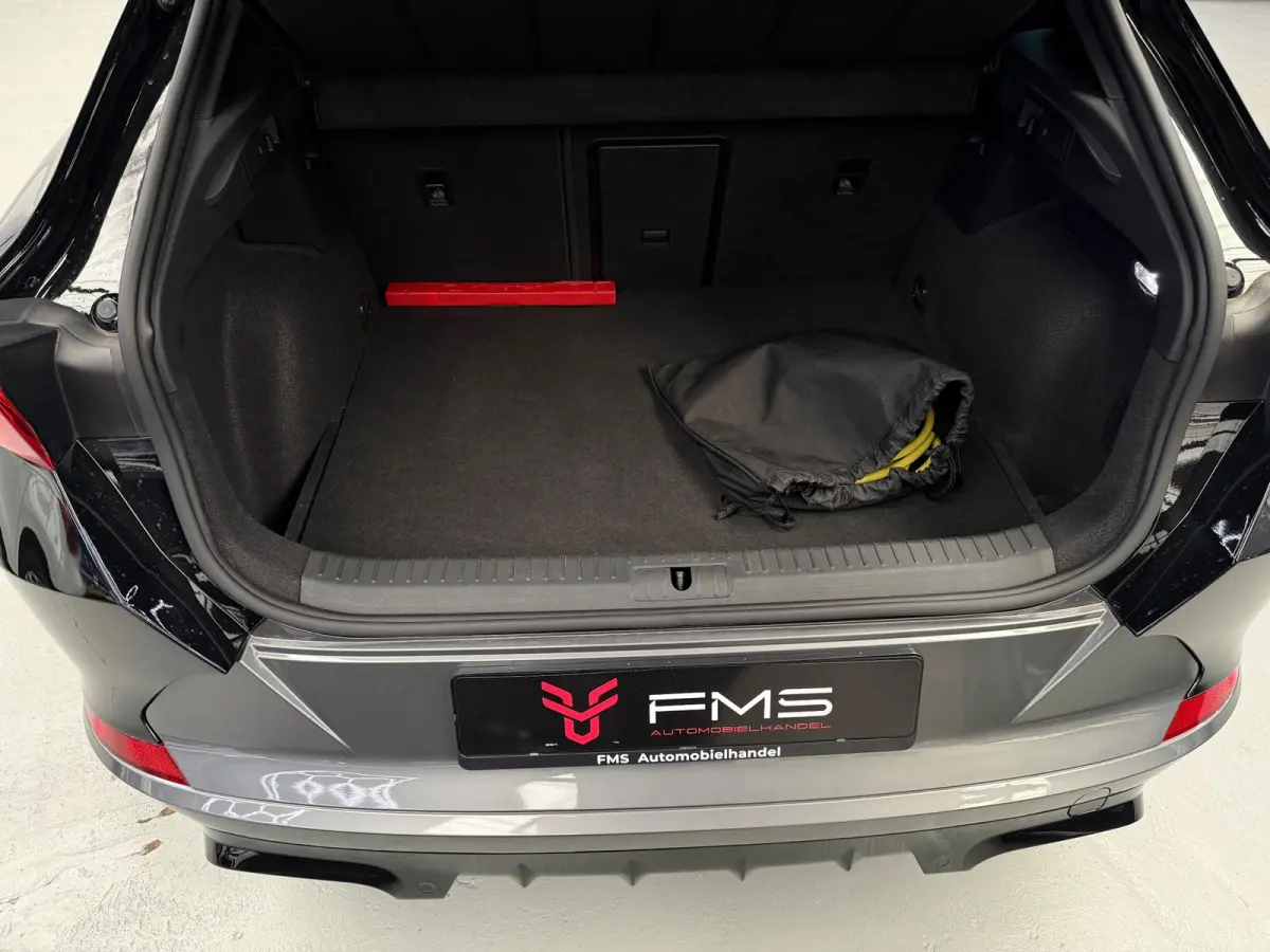 1.4 e-Hybrid VZ 245pk Performance CarPlay 360 Camera