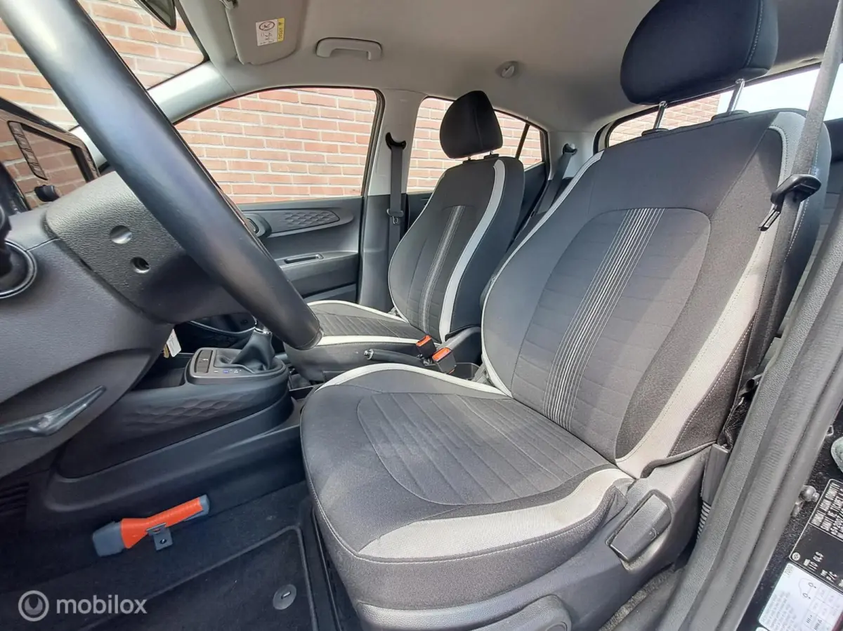 1.0 Comfort AUTOMAAT/ CAMERA/NAVI
