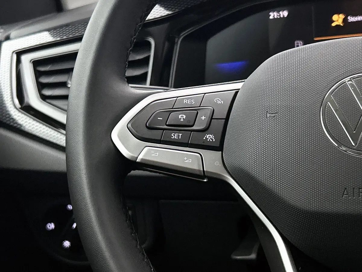 1.0 TSI Life Edition