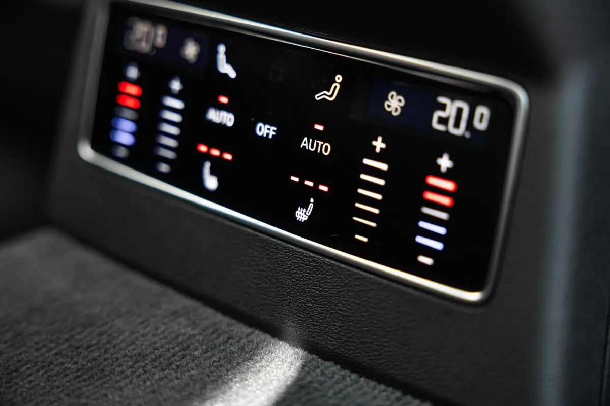 55 TFSI-e 367pk Quattro S edition Competition | Panoramadak met Smartglass | Luchtvering | Sportstoel Plus incl. Massage / Ventilatie  | Vierwielbesturing | Head-up | Keyless