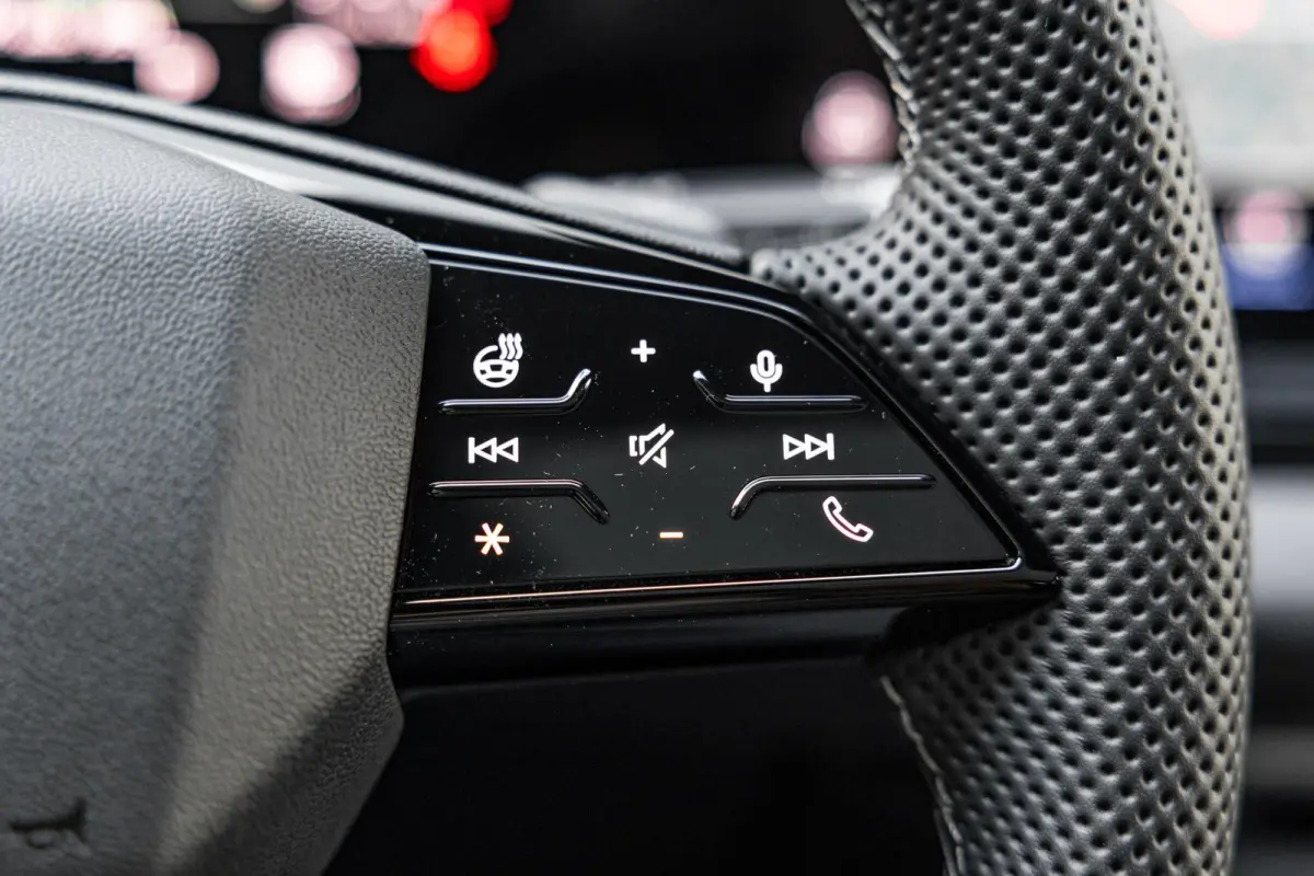 55 TFSI-e 367pk Quattro S edition Competition | Panoramadak met Smartglass | Luchtvering | Sportstoel Plus incl. Massage / Ventilatie  | Vierwielbesturing | Head-up | Keyless