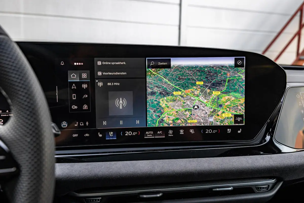 55 TFSI-e 367pk Quattro S edition Competition | Panoramadak met Smartglass | Luchtvering | Sportstoel Plus incl. Massage / Ventilatie  | Vierwielbesturing | Head-up | Keyless