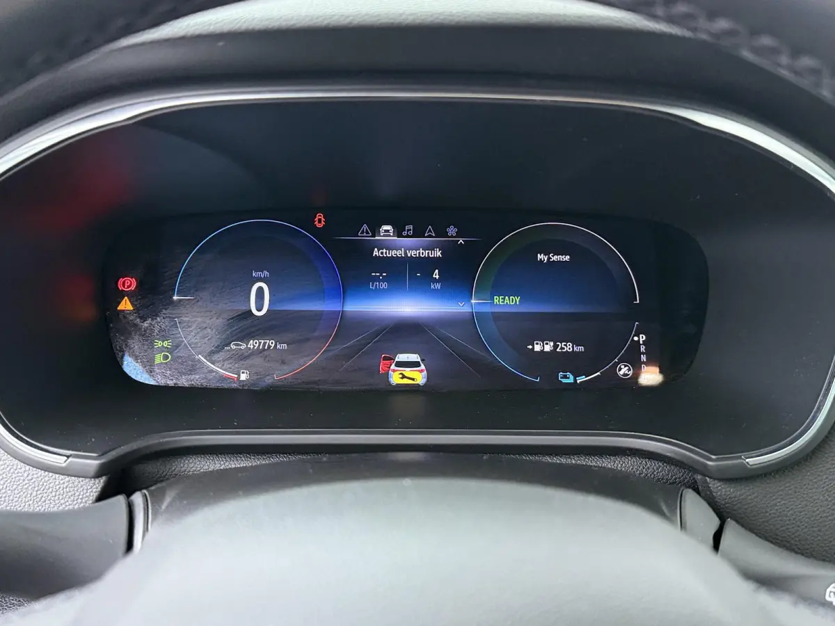 Plug-In Hybrid 160 Zen | Trekhaak | Stoel- & Stuurverw. |