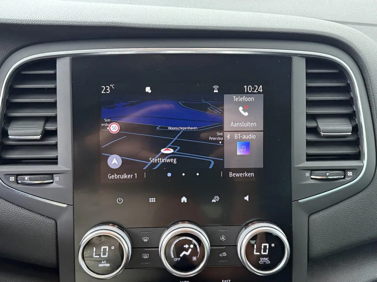 Plug-In Hybrid 160 Zen | Trekhaak | Stoel- & Stuurverw. |