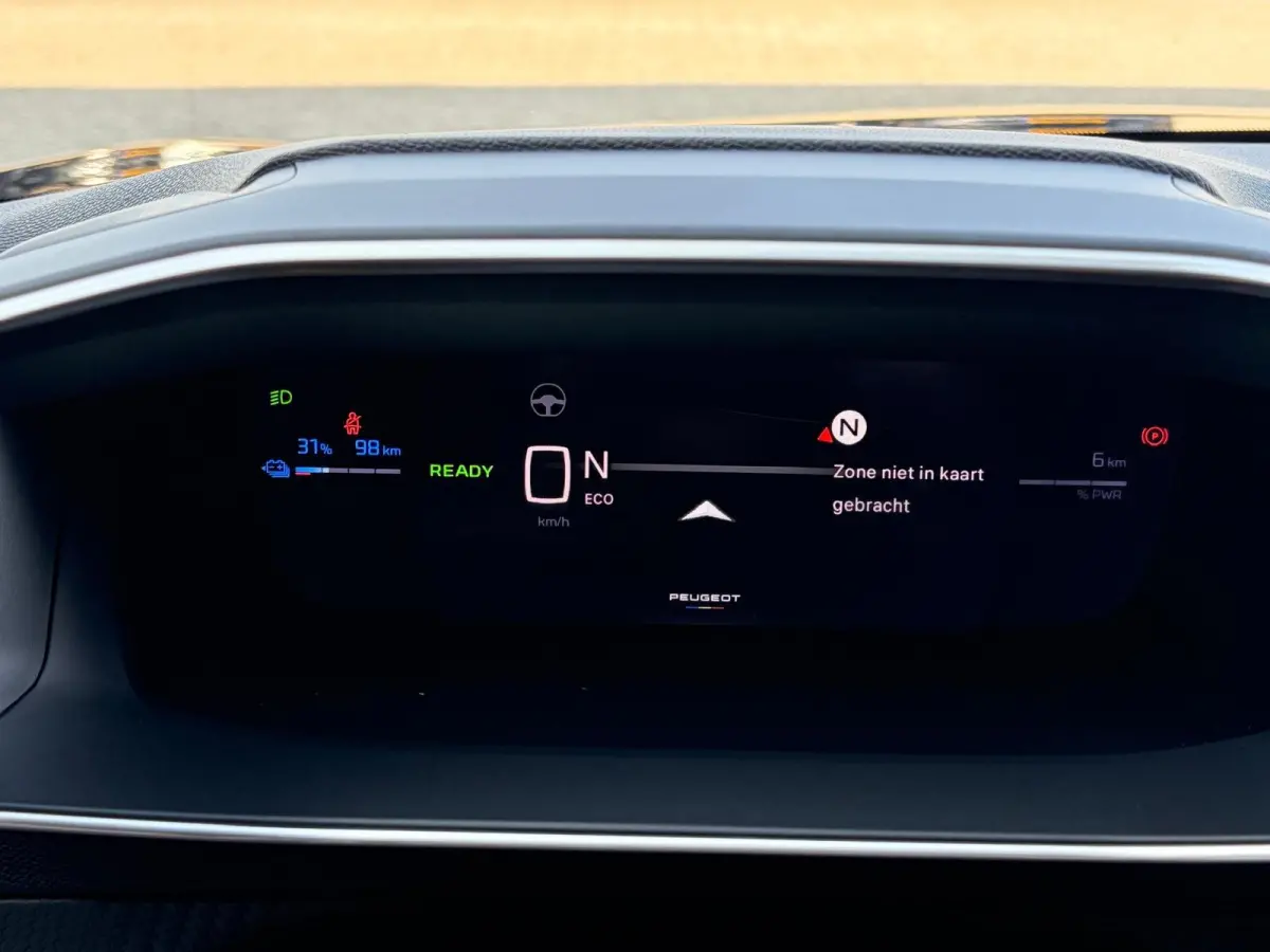 GT | Elektrische parkeerrem | Elektrische parkeerrem | Extra getinte achterste zijruiten en achterruit