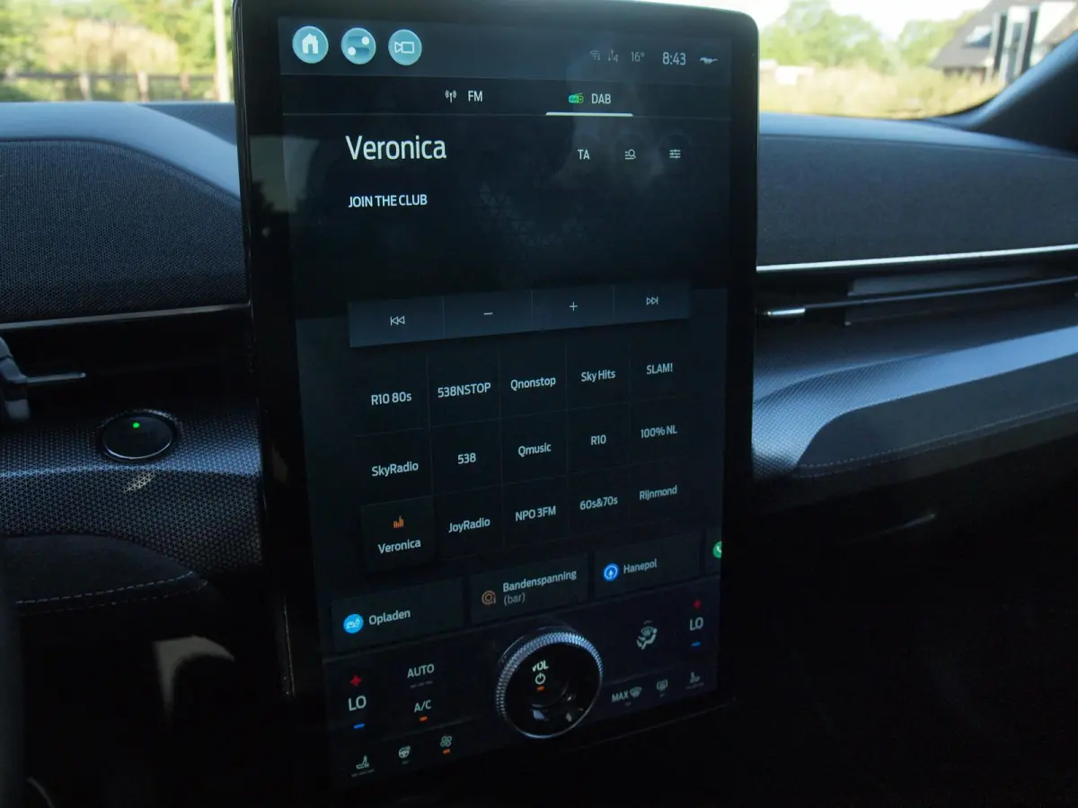 GT Extended AWD 98 kWh | SOH 94% | 486 PK | Trekhaak | Panoramadak | Bang & Olufsen | 360 Camera |