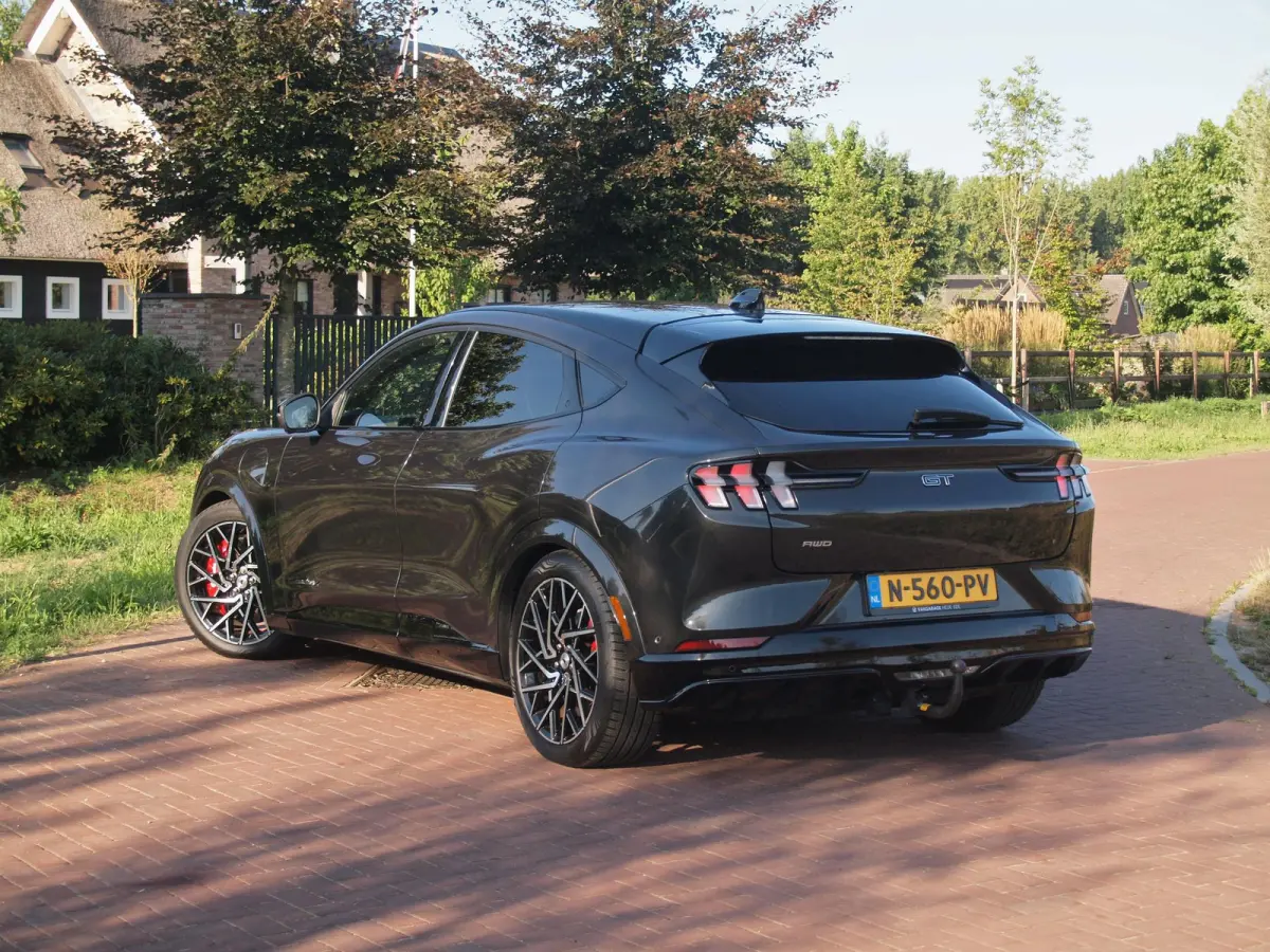 GT Extended AWD 98 kWh | SOH 94% | 486 PK | Trekhaak | Panoramadak | Bang & Olufsen | 360 Camera |