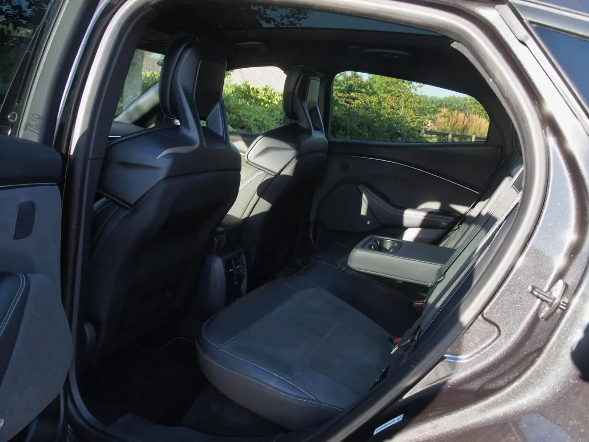 GT Extended AWD 98 kWh | SOH 94% | 486 PK | Trekhaak | Panoramadak | Bang & Olufsen | 360 Camera |