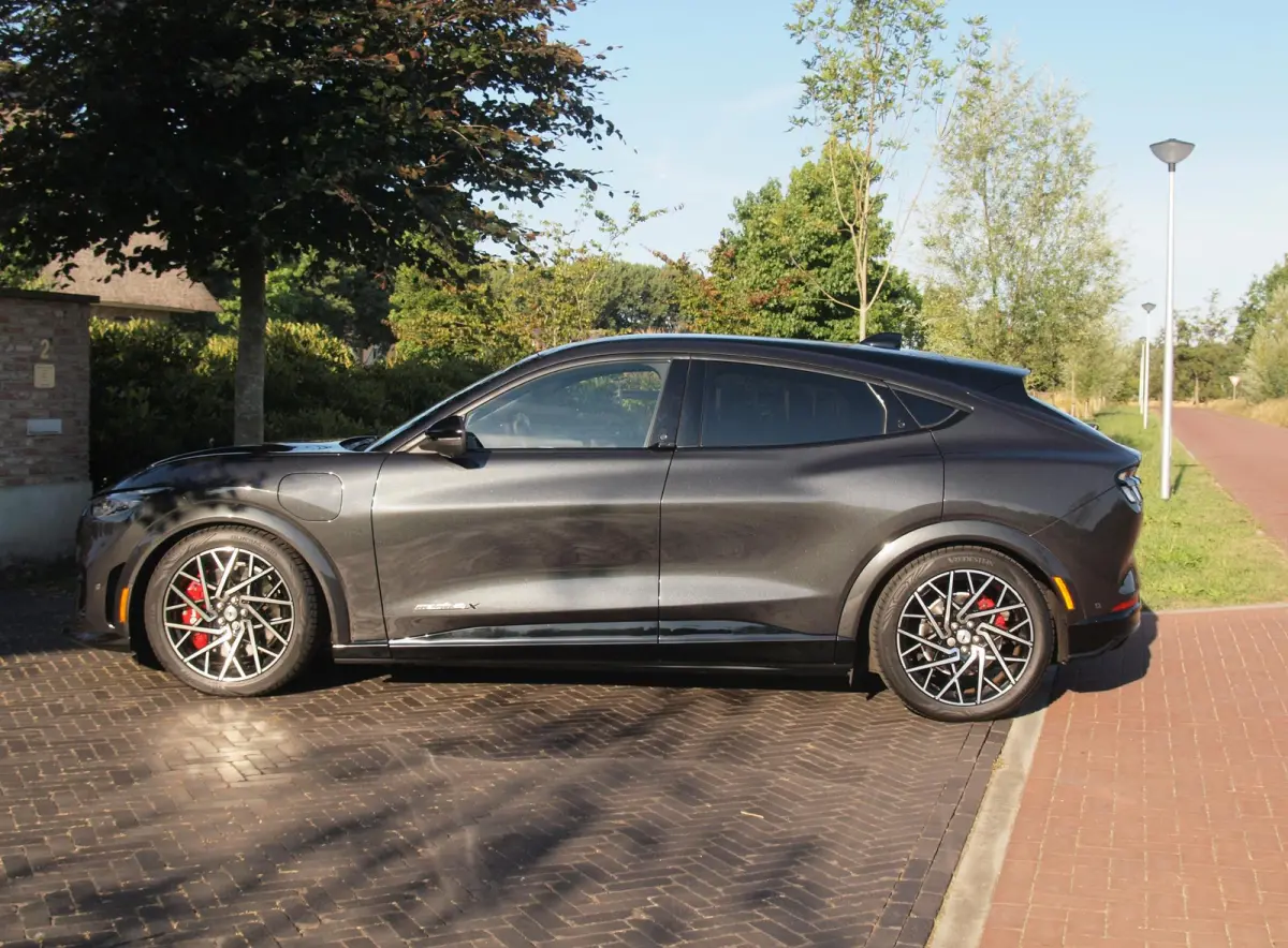 GT Extended AWD 98 kWh | SOH 94% | 486 PK | Trekhaak | Panoramadak | Bang & Olufsen | 360 Camera |