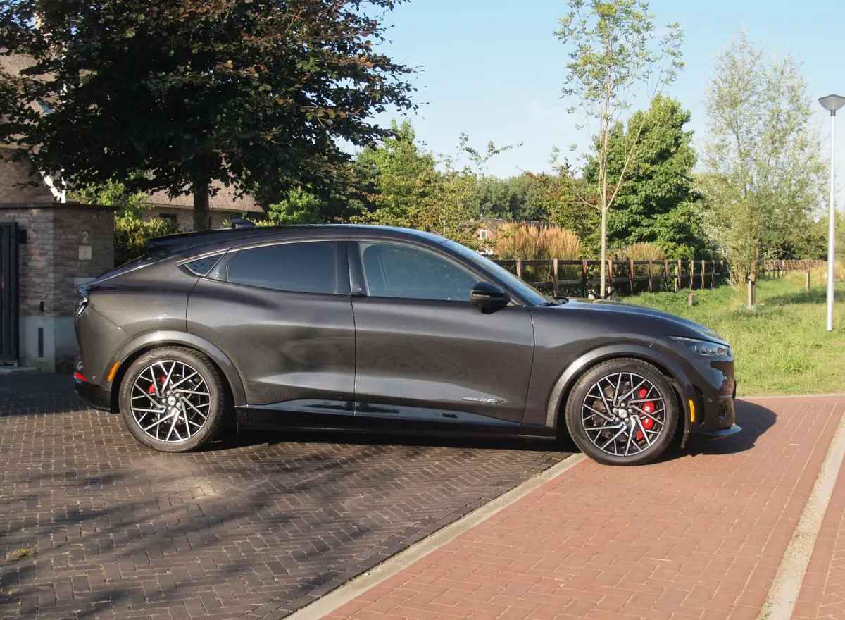 GT Extended AWD 98 kWh | SOH 94% | 486 PK | Trekhaak | Panoramadak | Bang & Olufsen | 360 Camera |