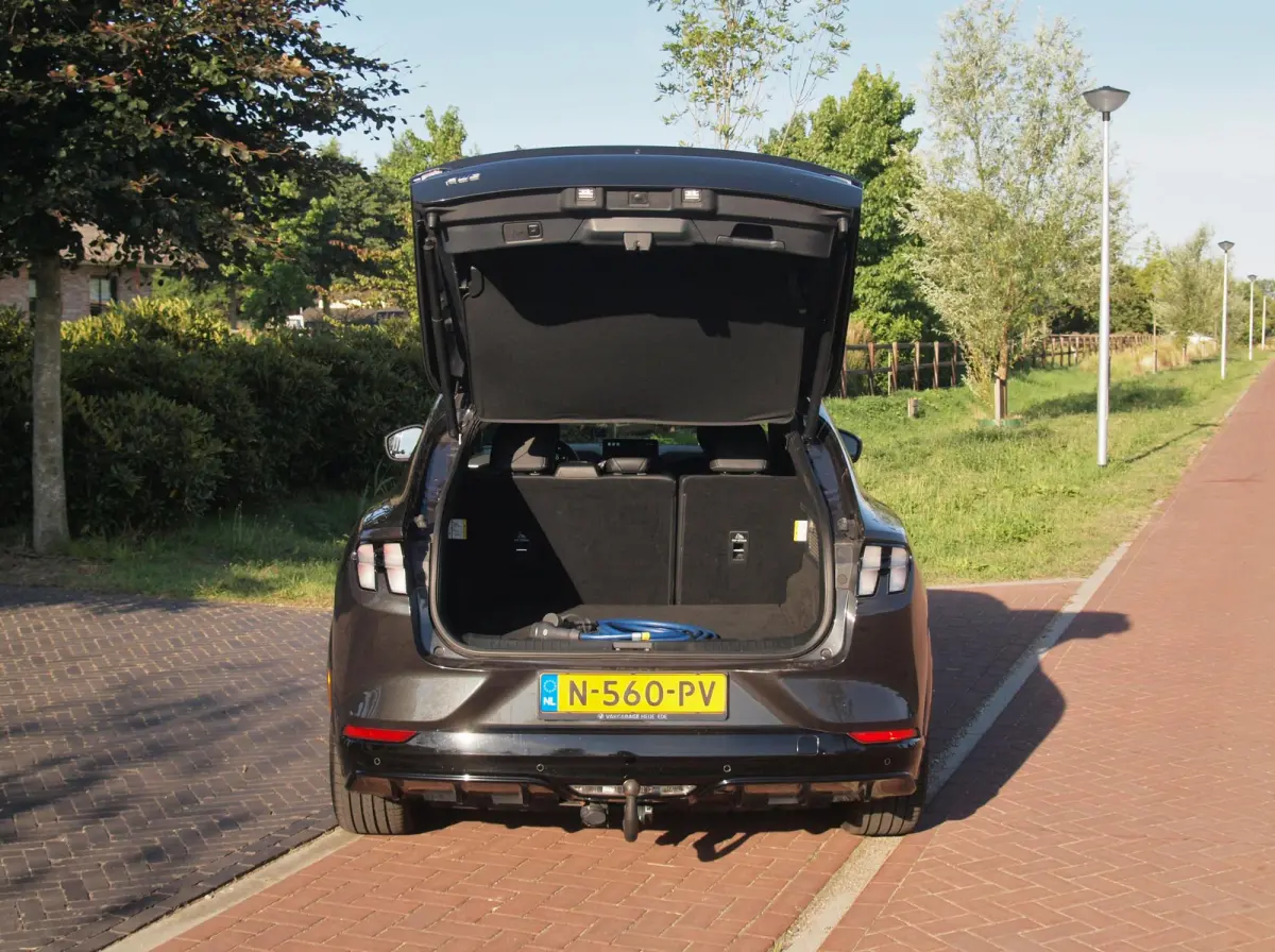 GT Extended AWD 98 kWh | SOH 94% | 486 PK | Trekhaak | Panoramadak | Bang & Olufsen | 360 Camera |