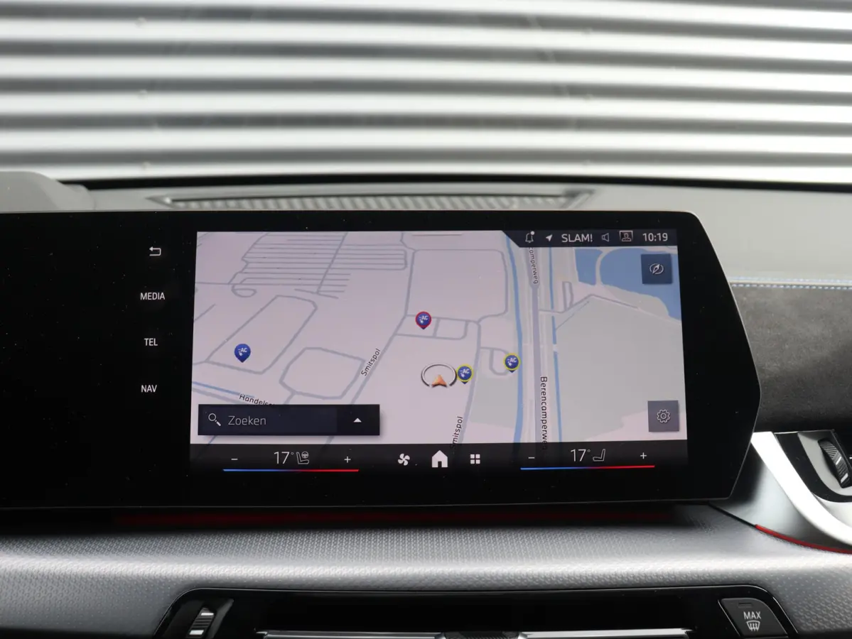 xDrive25e | M Sportpakket Pro | Panodak | Trekhaak | Head-Up | Driving Assistant Plus | Harman Kardon | Elektr. Stoelen | Parking Assistant Plus | Stuurwiel Verwamd | SOH 100% | 19'' LMV