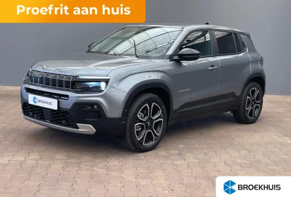 Summit 54 kWh 18"Lichtmetaal | Adaptive Cruise | Climate Controle | Keyless Start | Carplay | LED | Digitaal Dashboard | Achteruitrijcamera | Airco (automatisch) | Apple Carplay/Android Auto
