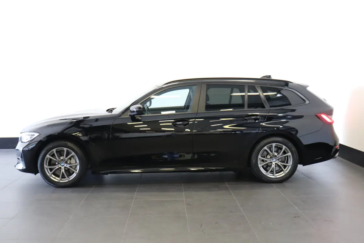 330e Business Edition Plus Dealer OH | Leder | Memory | Carplay | €21.900,- incl. BTW