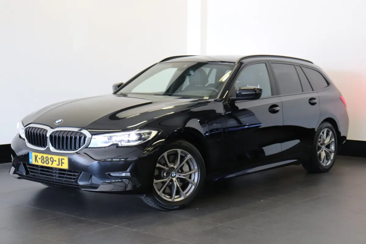 330e Business Edition Plus Dealer OH | Leder | Memory | Carplay | €21.900,- incl. BTW