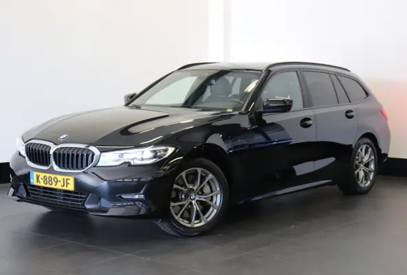 330e Business Edition Plus Dealer OH | Leder | Memory | Carplay | €21.900,- incl. BTW