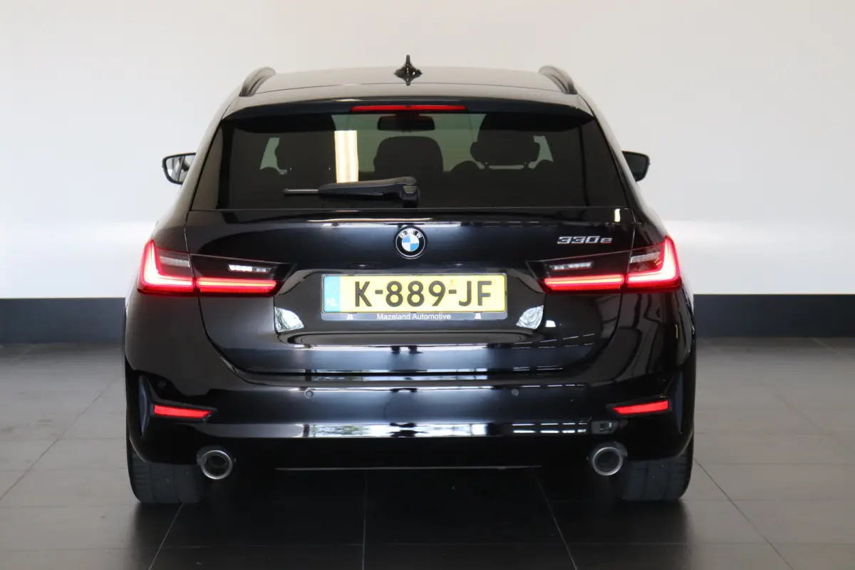 330e Business Edition Plus Dealer OH | Leder | Memory | Carplay | €21.900,- incl. BTW