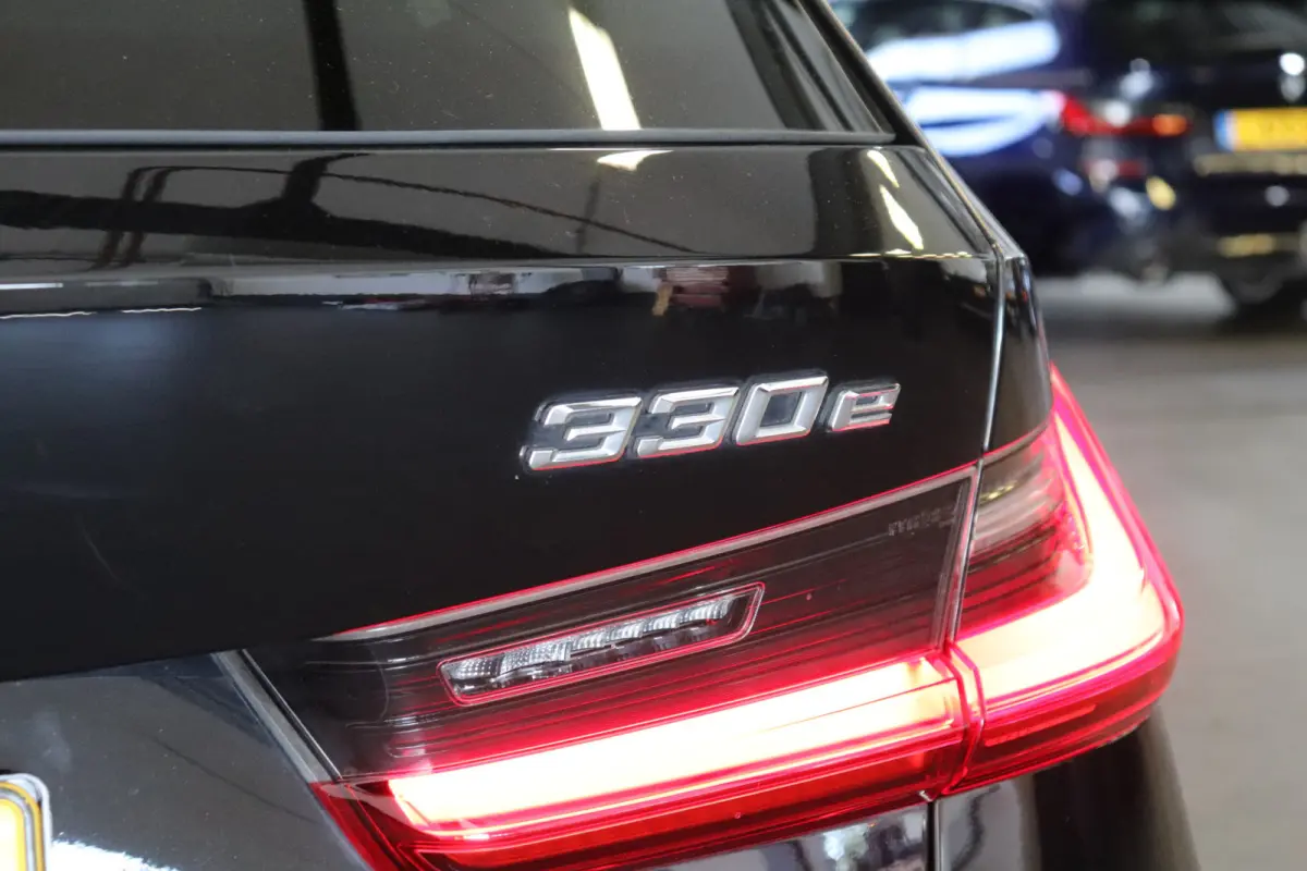 330e Business Edition Plus Dealer OH | Leder | Memory | Carplay | €21.900,- incl. BTW