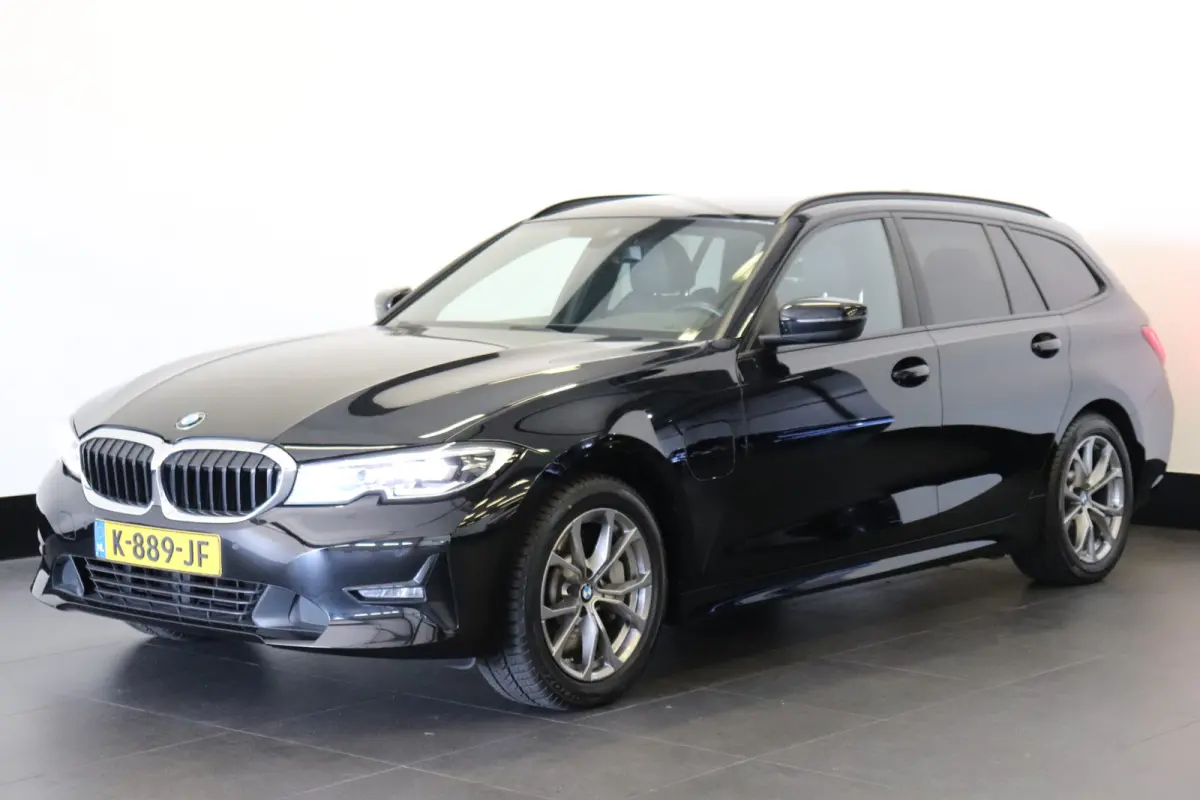 330e Business Edition Plus Dealer OH | Leder | Memory | Carplay | €21.900,- incl. BTW