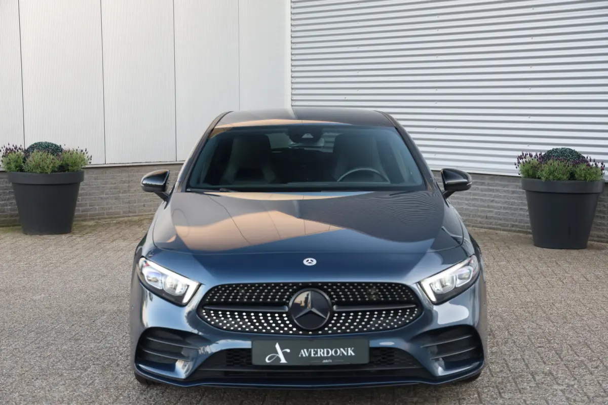180 AMG Night Edition NAP|Sfeerverl|Widescreen|Cam