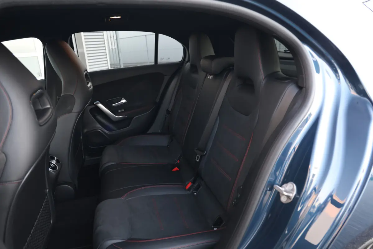 180 AMG Night Edition NAP|Sfeerverl|Widescreen|Cam