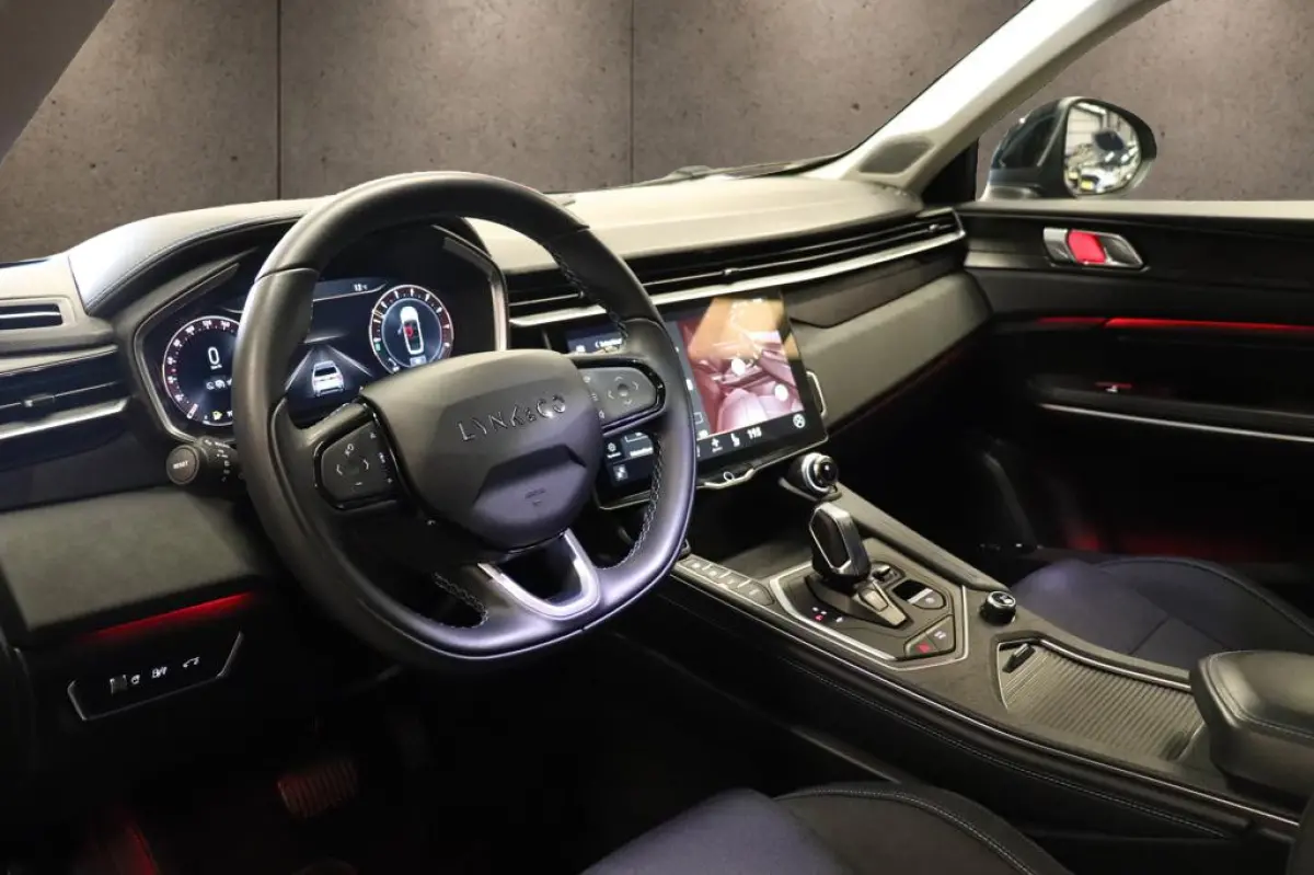1.5 phev | 262pk | 360 camera| panoramadak | stoelverwarming | carplay |