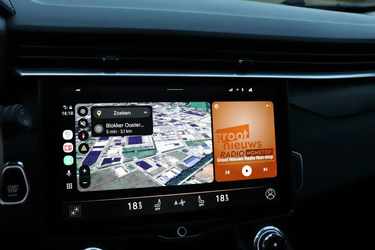 1.5 phev | 262pk | 360 camera| panoramadak | stoelverwarming | carplay |