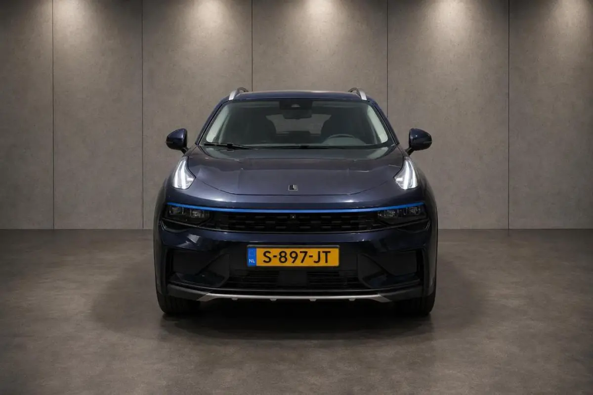 1.5 phev | 262pk | 360 camera| panoramadak | stoelverwarming | carplay |