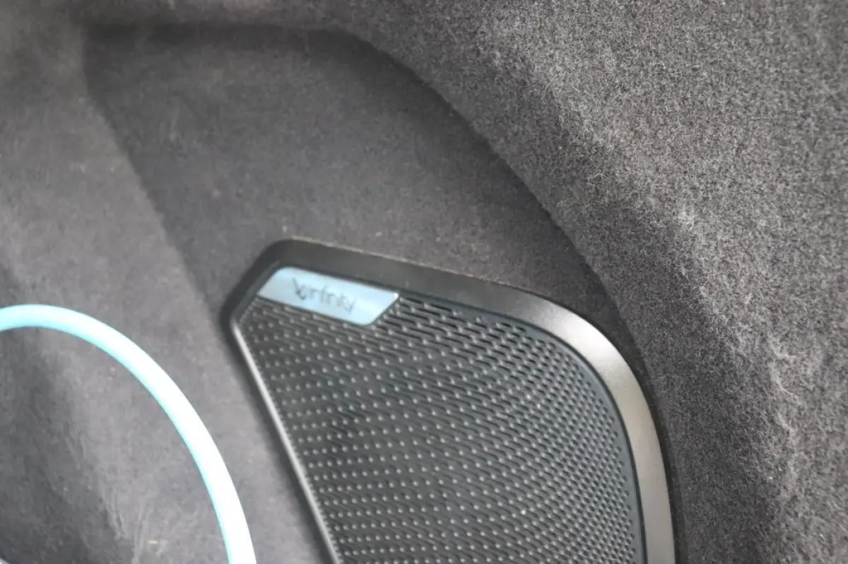 1.5 phev | 262pk | 360 camera| panoramadak | stoelverwarming | carplay |