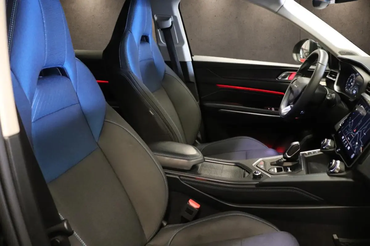 1.5 phev | 262pk | 360 camera| panoramadak | stoelverwarming | carplay |