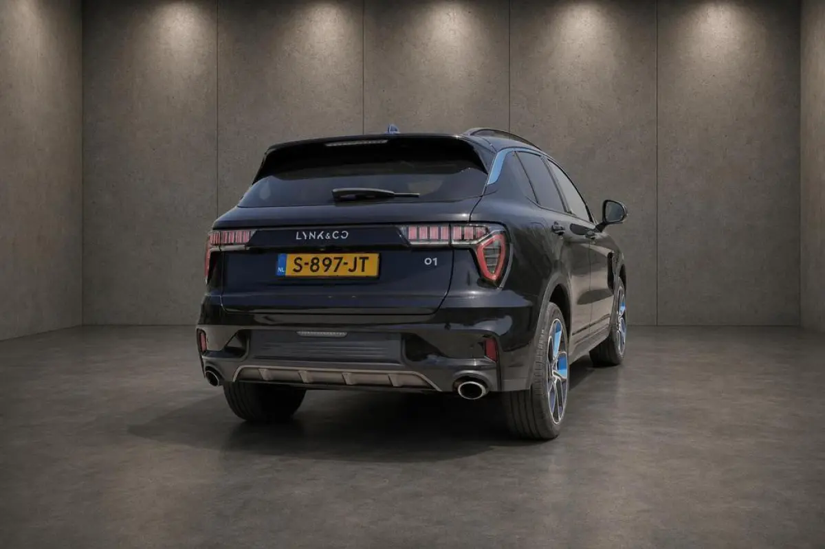 1.5 phev | 262pk | 360 camera| panoramadak | stoelverwarming | carplay |