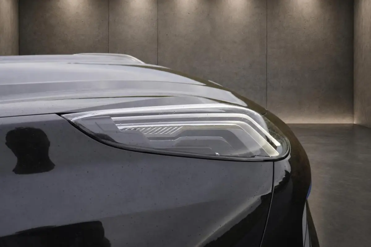 1.5 phev | 262pk | 360 camera| panoramadak | stoelverwarming | carplay |